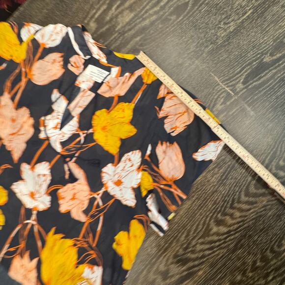 Trovata Birds of Paradis Floral Blouse Womens S Blakc Tassel Boho Lightweight - Picture 15 of 16